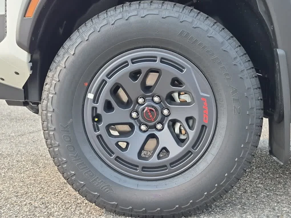 New 2026 Glacier White Nissan PRO-4X image 6