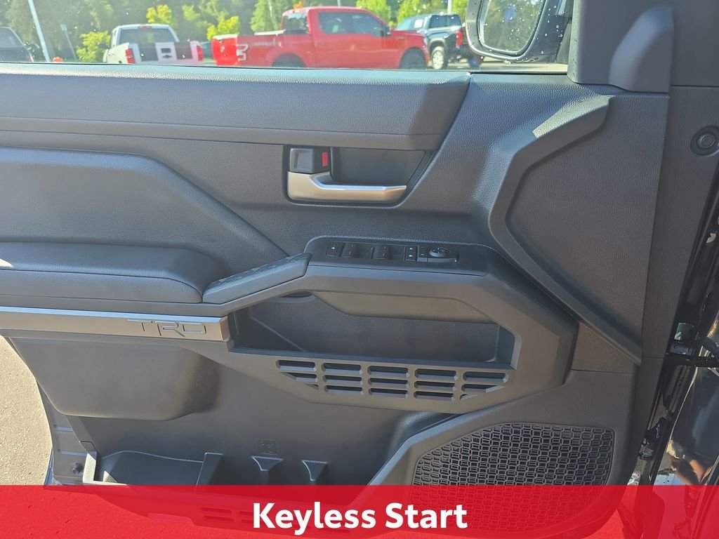 2025 Toyota Tacoma TRD Sport - Photo 29