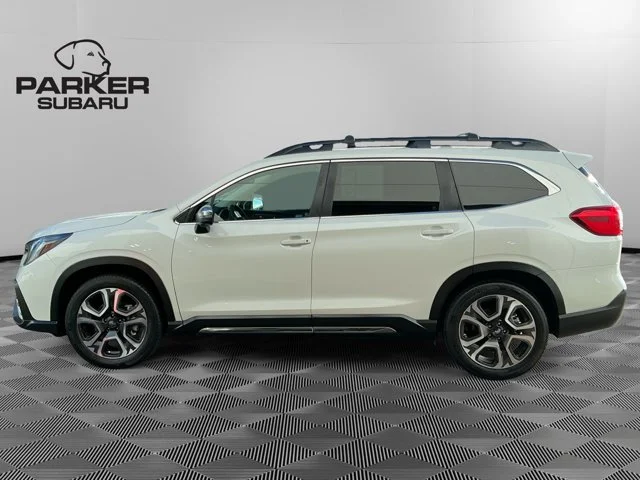 Used 2023 Crystal White Pearl Subaru Limited image 2
