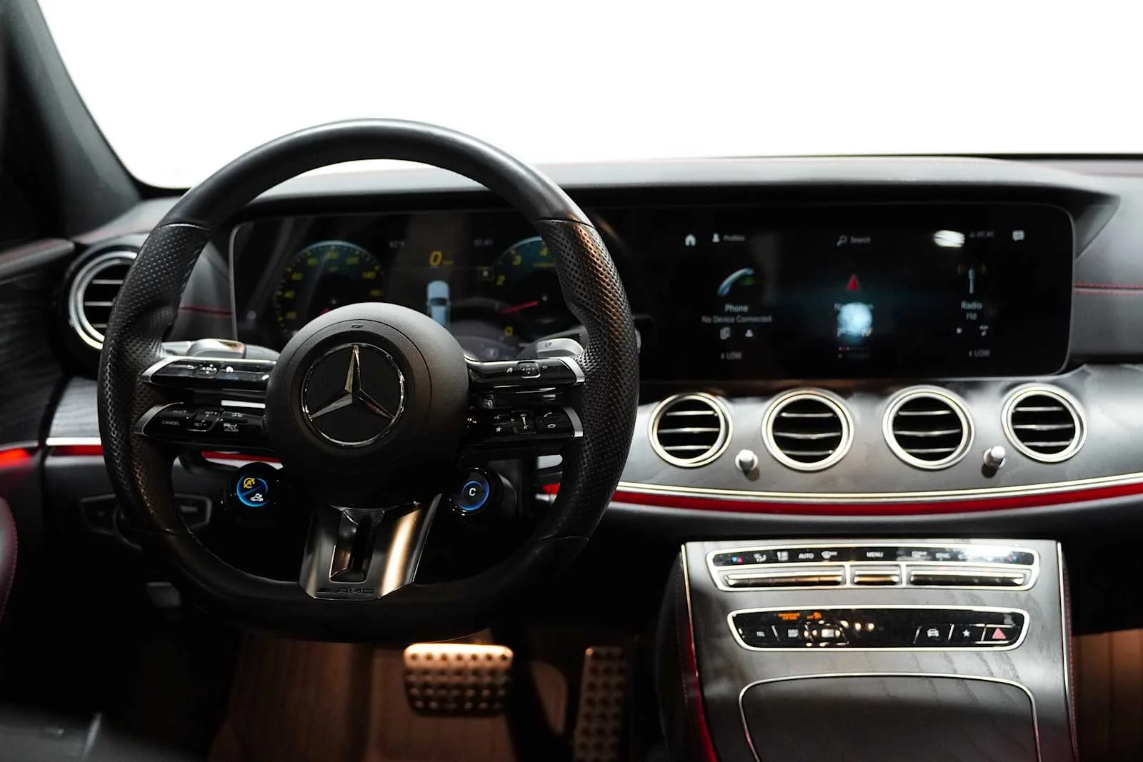 Used 2022 MANUFAKTUR Cardinal Red Mercedes-Benz AMG® E 53 image 22