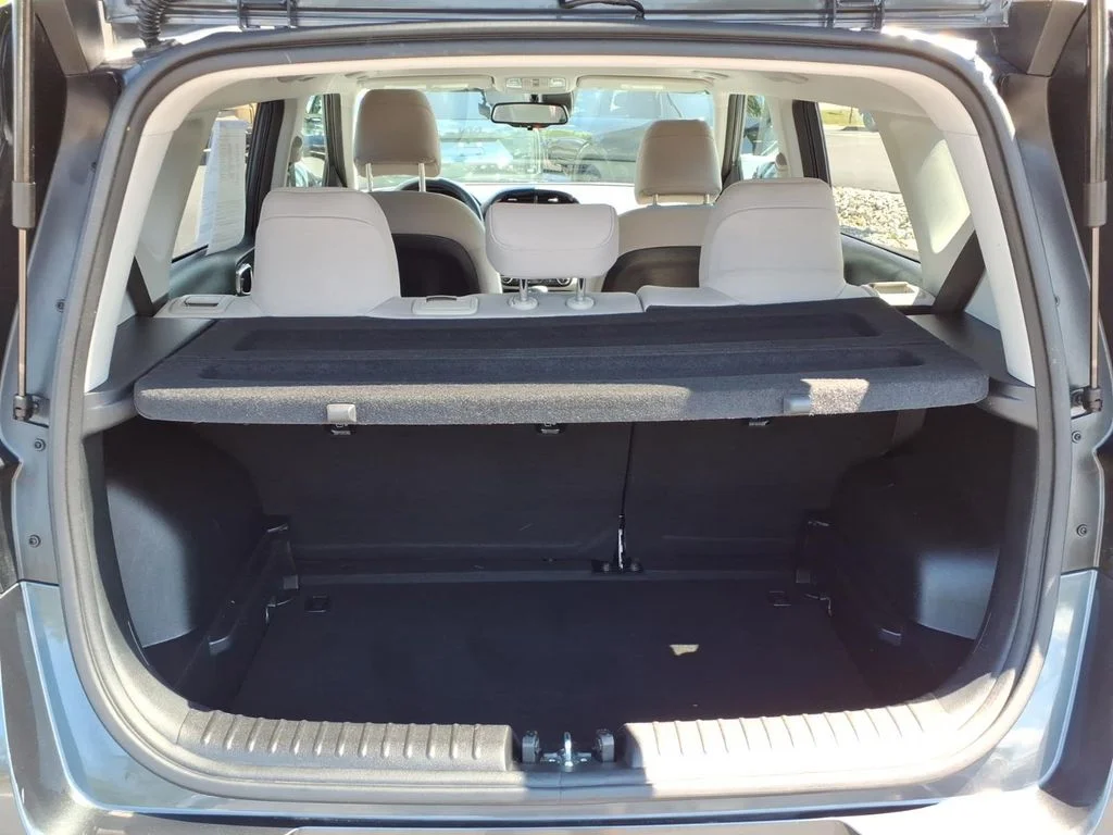 Used 2023 Gray Kia EX image 8