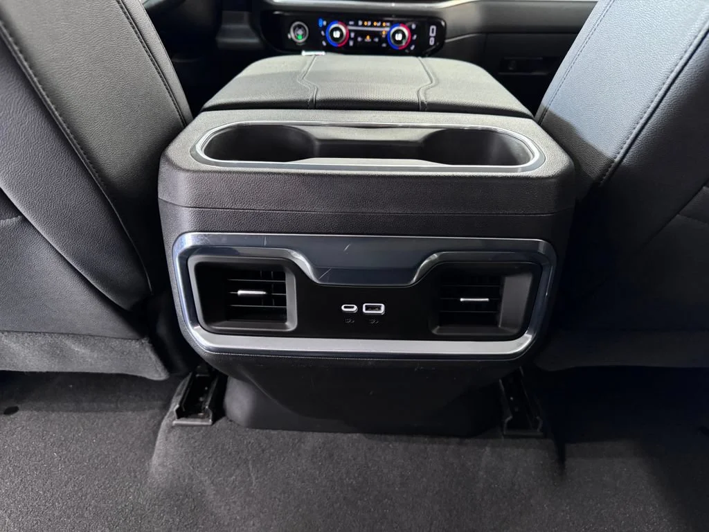 2023 GMC Sierra 1500 SLT - Photo 25