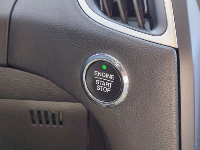 Used 2024 White Ford SEL image 25