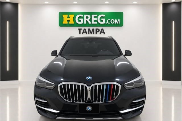 Used 2022 Black Sapphire Metallic BMW xDrive45e image 5