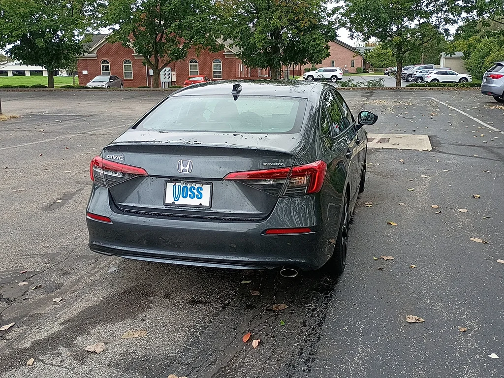 2024 Honda Civic Sedan Sport, photo 2 of 12
