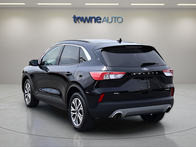 Used 2022 Black Ford SEL image 5