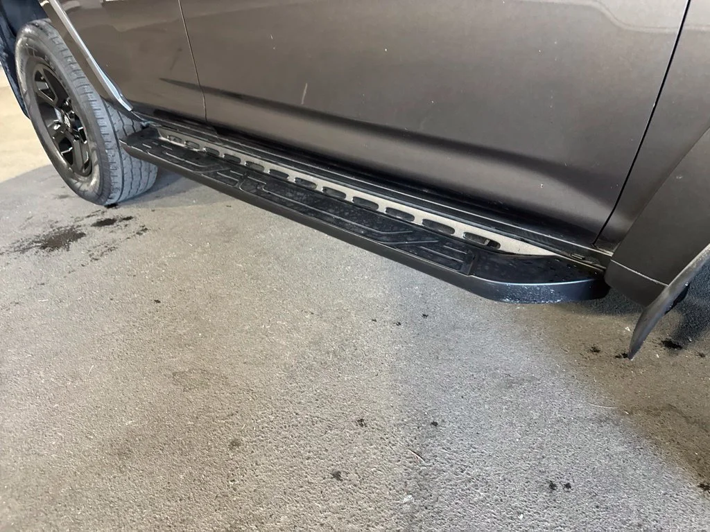 Used 2022 Gray Toyota SR5 image 7
