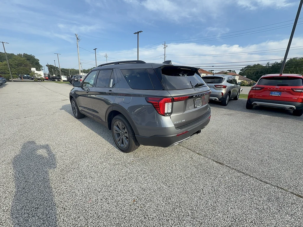 New 2026 Carbonized Gray Metallic Ford Active image 3