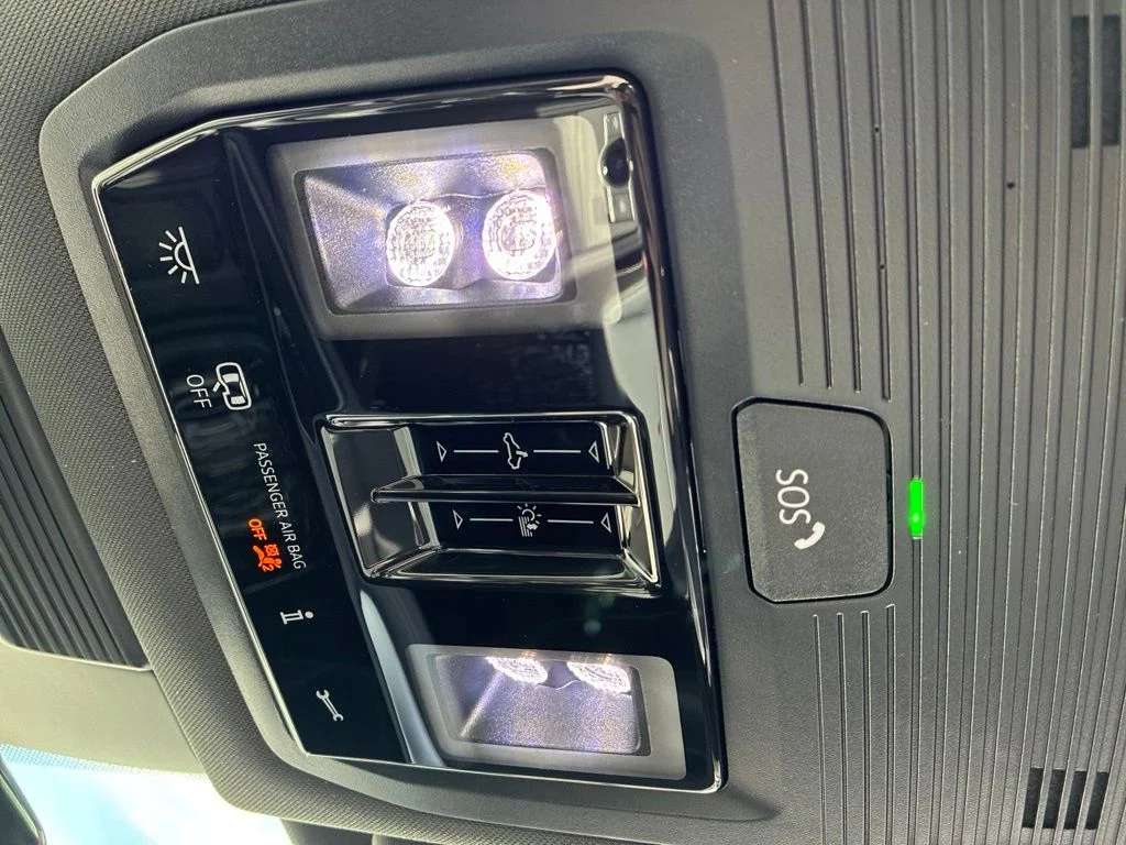 2026 Volkswagen Tiguan SE R-LINE BLACK - Photo 16
