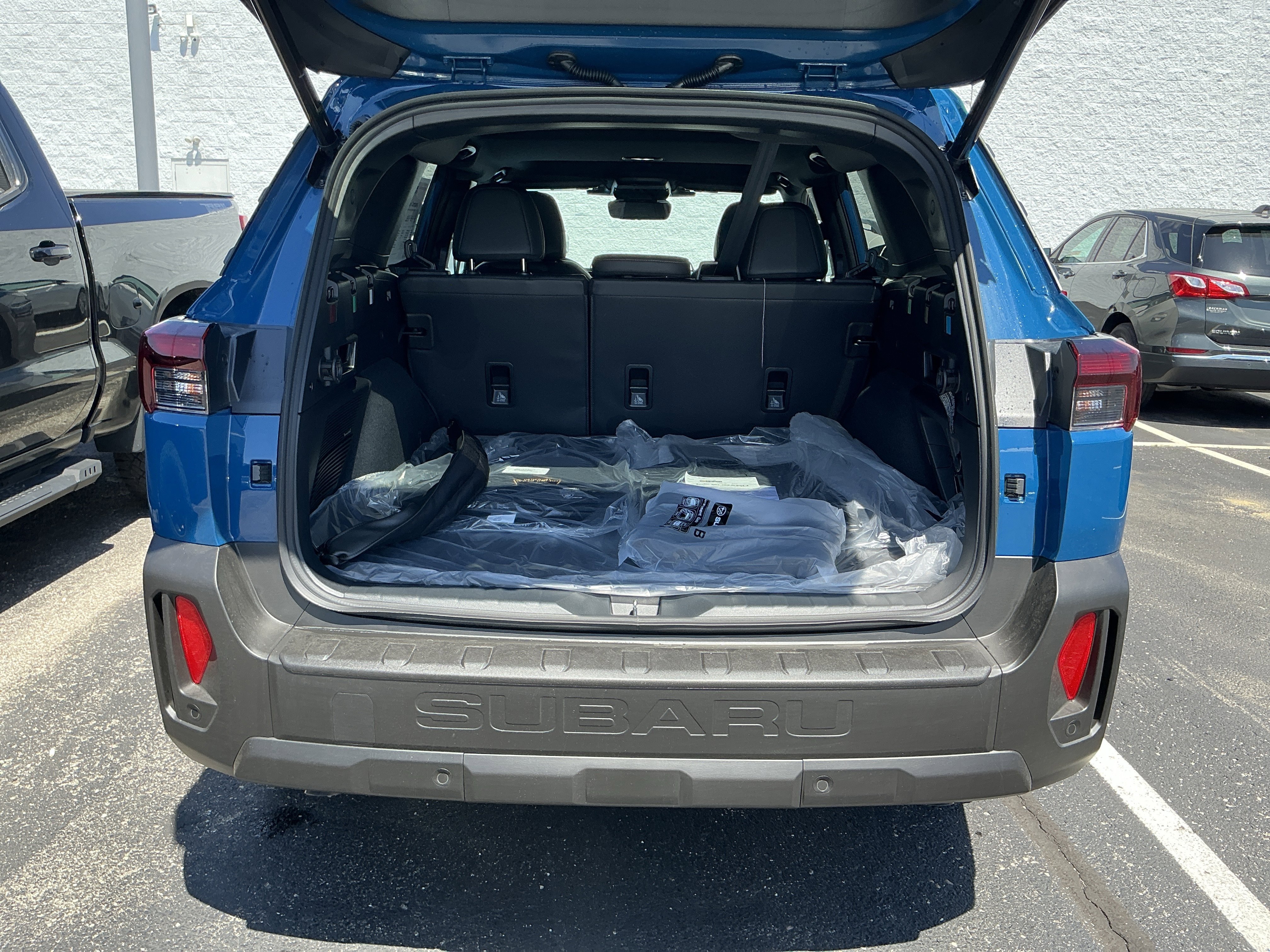 New 2026 GEYSER BLUE Subaru Wilderness image 28