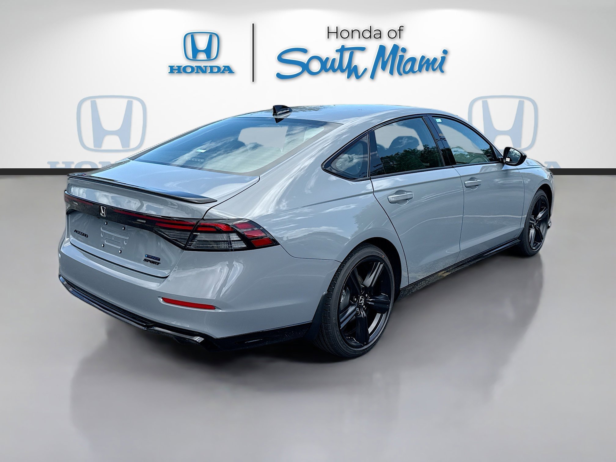 New 2026 Urban Gray Pearl Honda Sport-L image 7