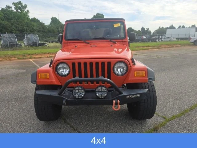 Used 2005 Impact Orange Cle Jeep Sport image 6