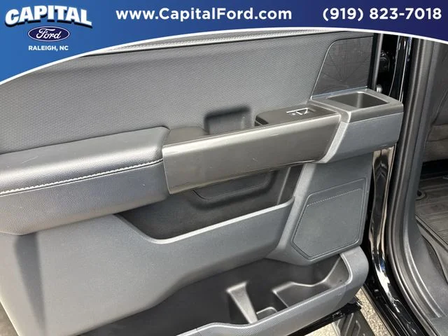 Used 2023 Black Ford XLT image 17