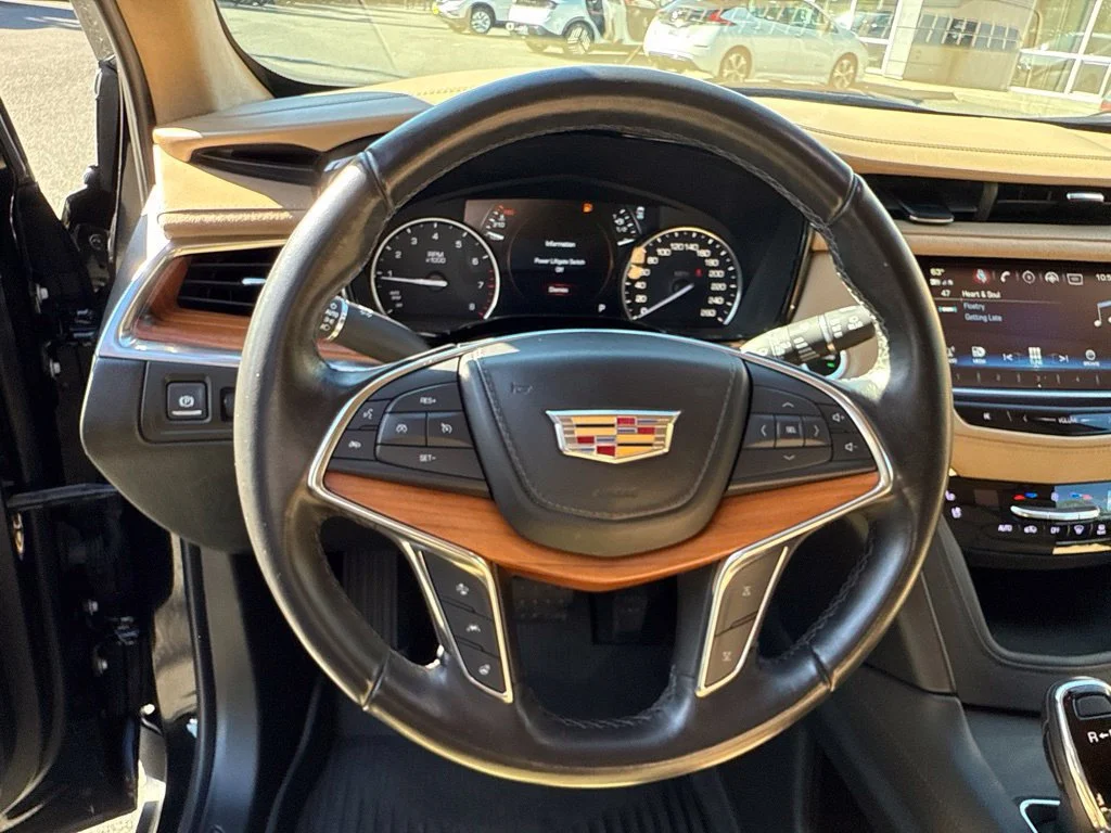 Used 2019 Black Cadillac Platinum AWD image 19