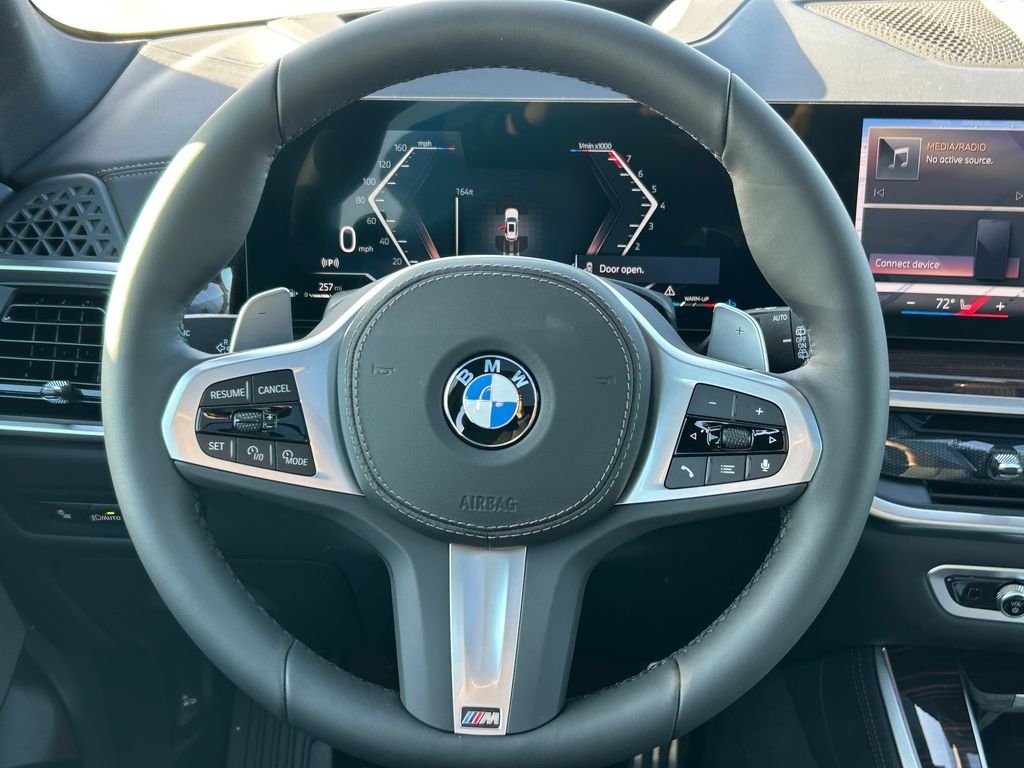 New 2026 Alpine White BMW xDrive40i image 18