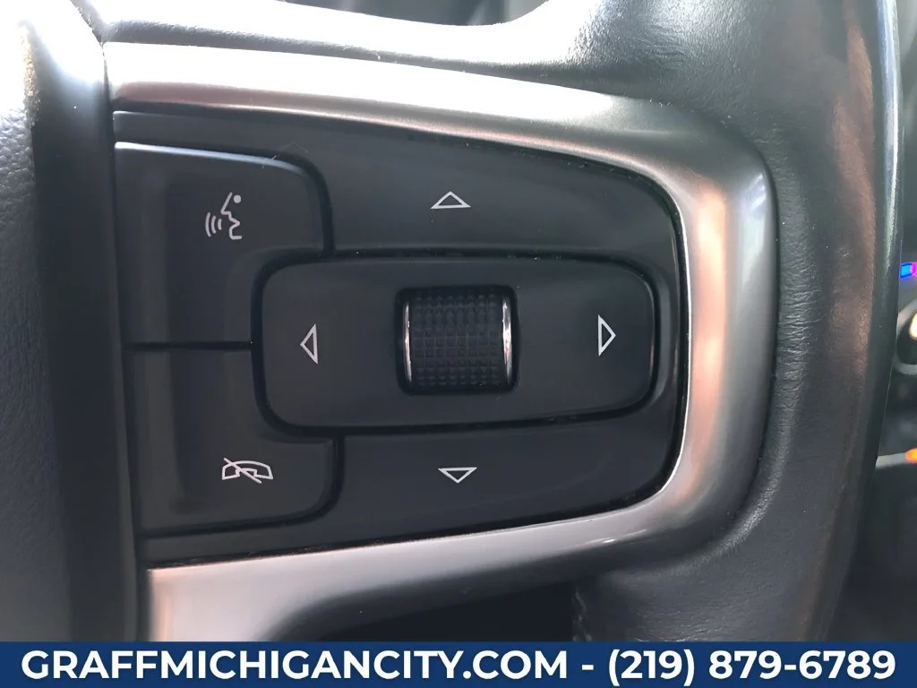 Used 2022 OXFORD BROWN METALLIC Chevrolet LT image 30