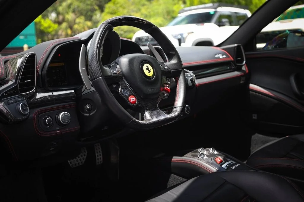 Certified Used 2011 Nero Daytona Ferrari Base image 39