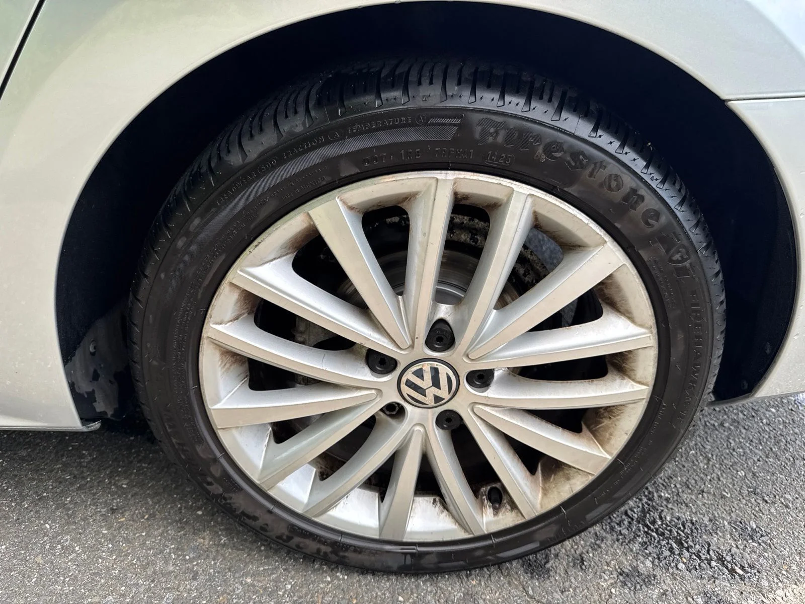 Used 2015  Volkswagen 1.8T SE image 24