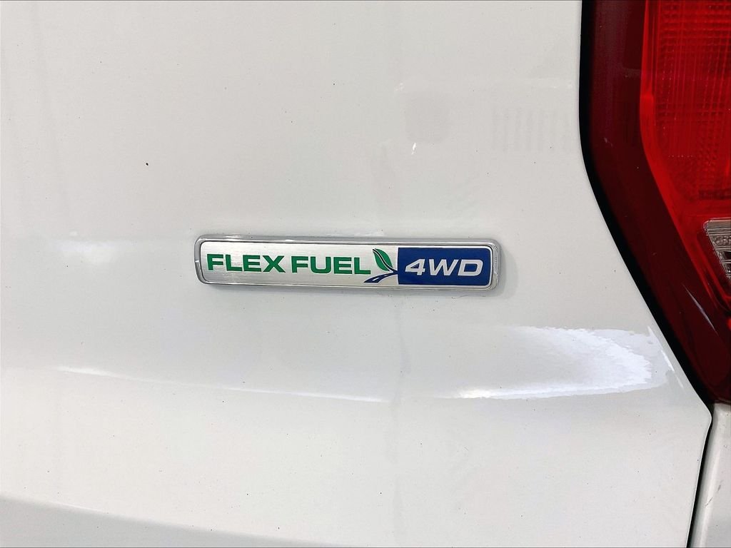 Used 2016 Oxford White Ford XLT image 28