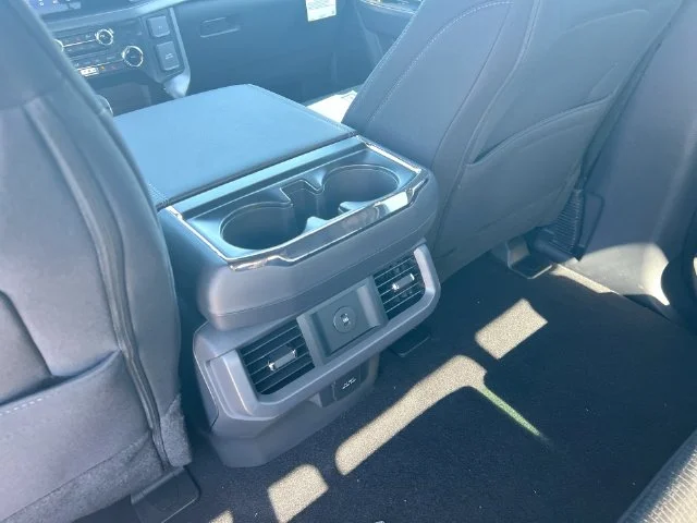 New 2026 Carbonized Gray Metallic Ford XLT image 31