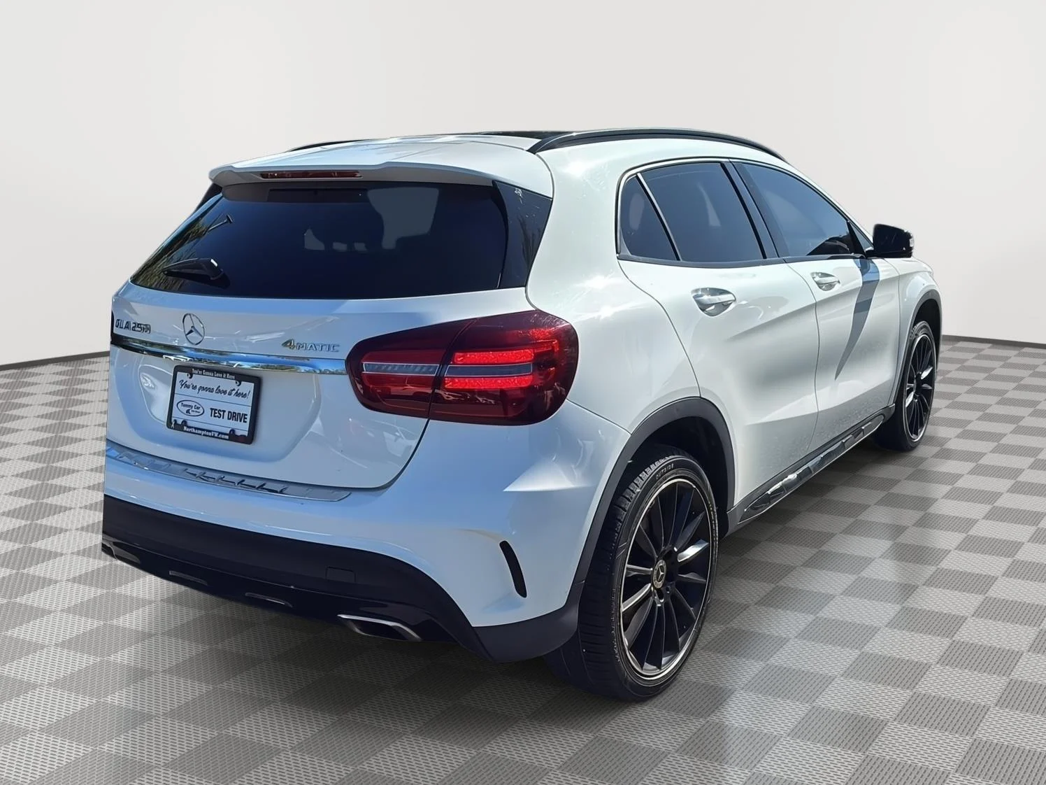 Used 2019 Polar White Mercedes-Benz GLA 250 image 5