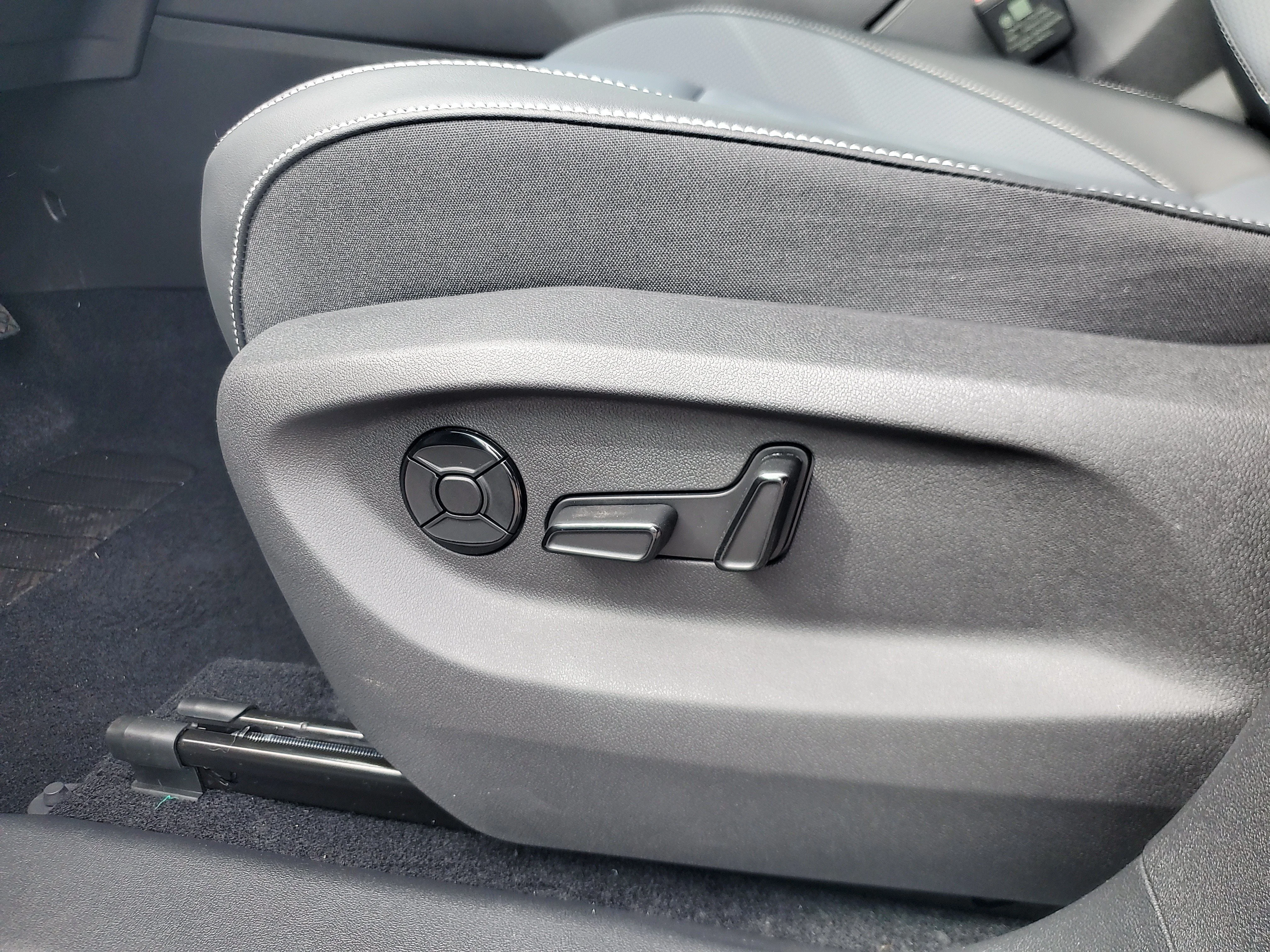 New 2026 Gray Volkswagen SE image 15