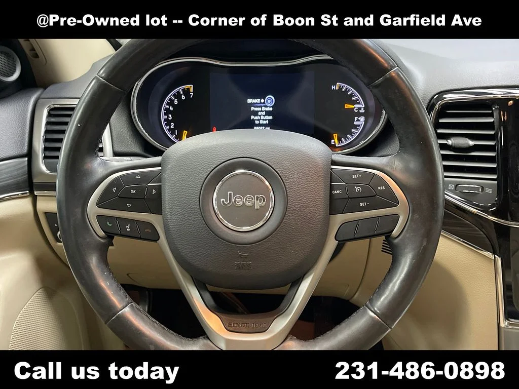 Used 2019 Blue Jeep Limited image 20