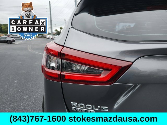 Used 2020 Gray Nissan SL image 28