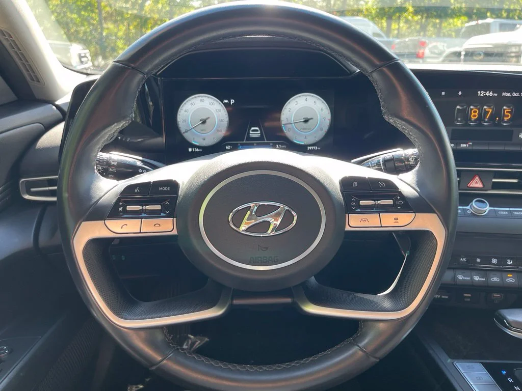 Used 2022 Blue Hyundai Limited image 17