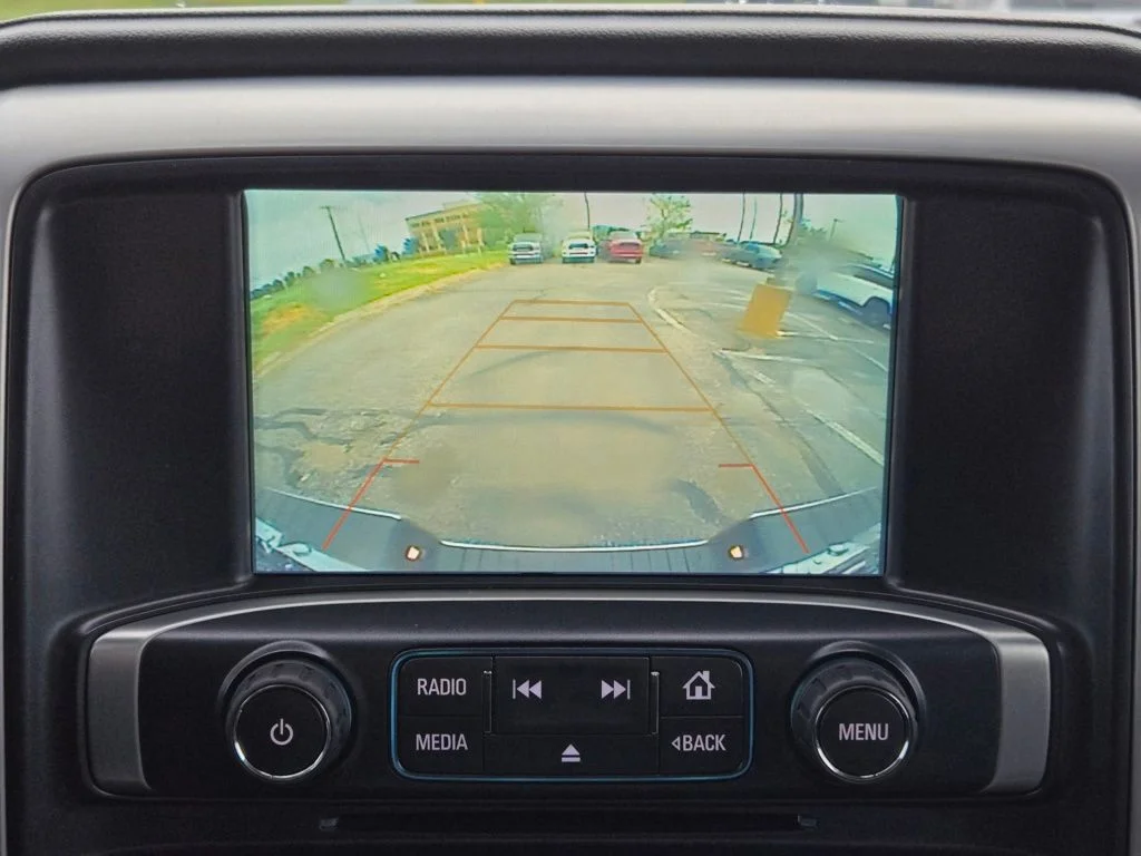 Used 2018 Gray GMC SLT image 25