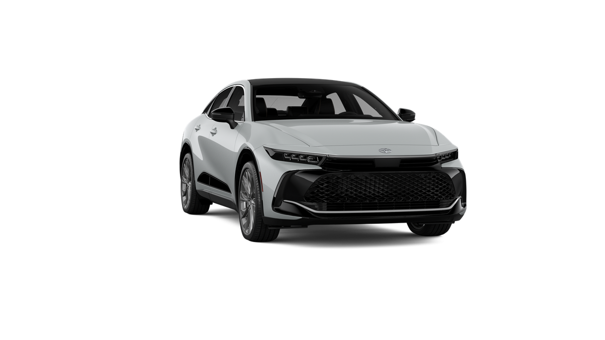 New 2027 Oxygen White Toyota Limited image 16