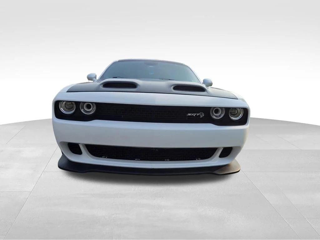 Used 2022 White Dodge SRT Hellcat image 24