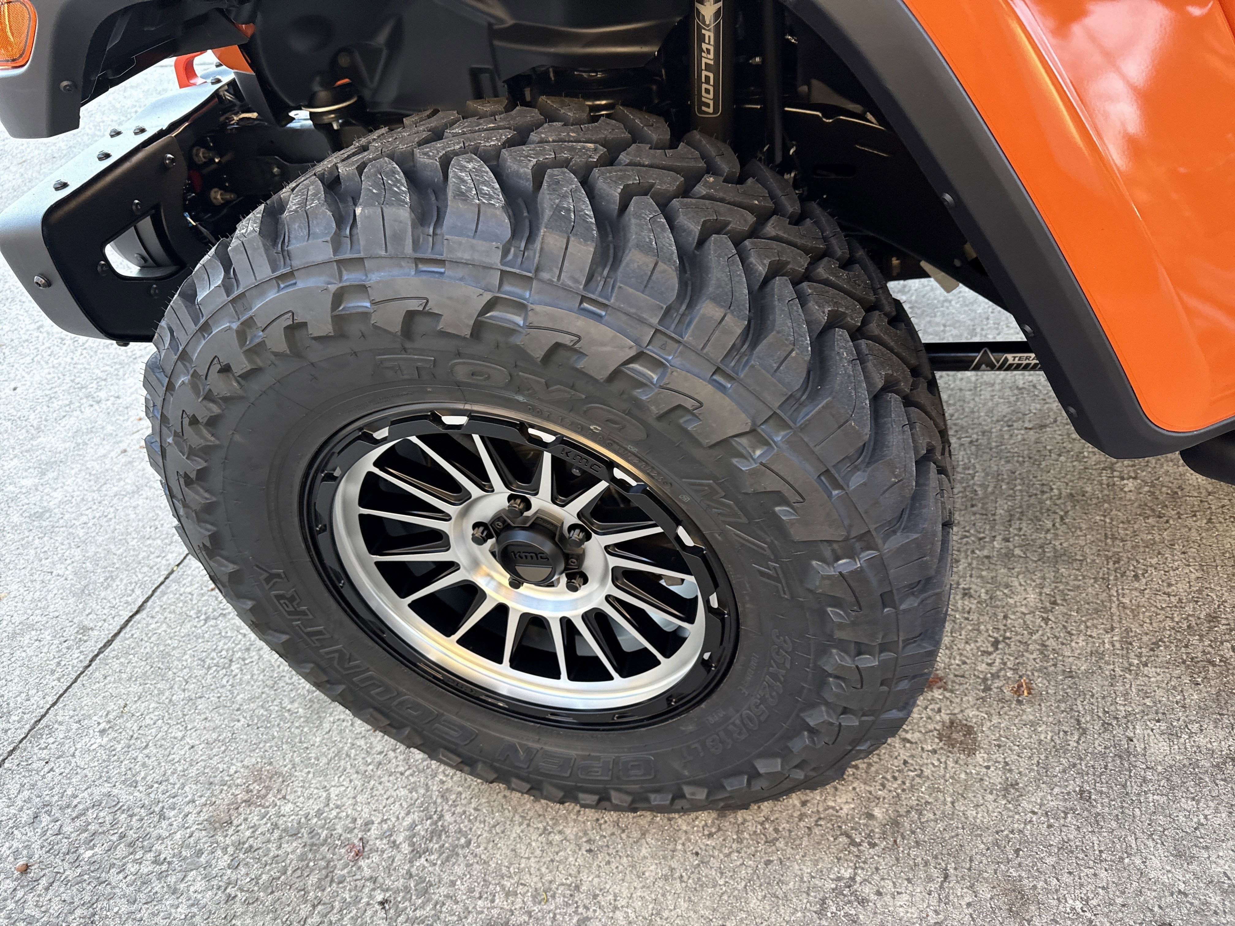 New 2025 Joose Exterior Paint Jeep Sport S image 32