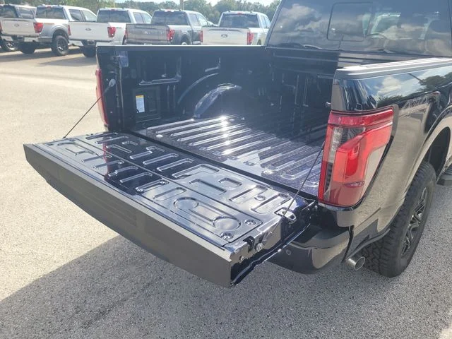 New 2026 Blue Metallic Ford XLT image 10