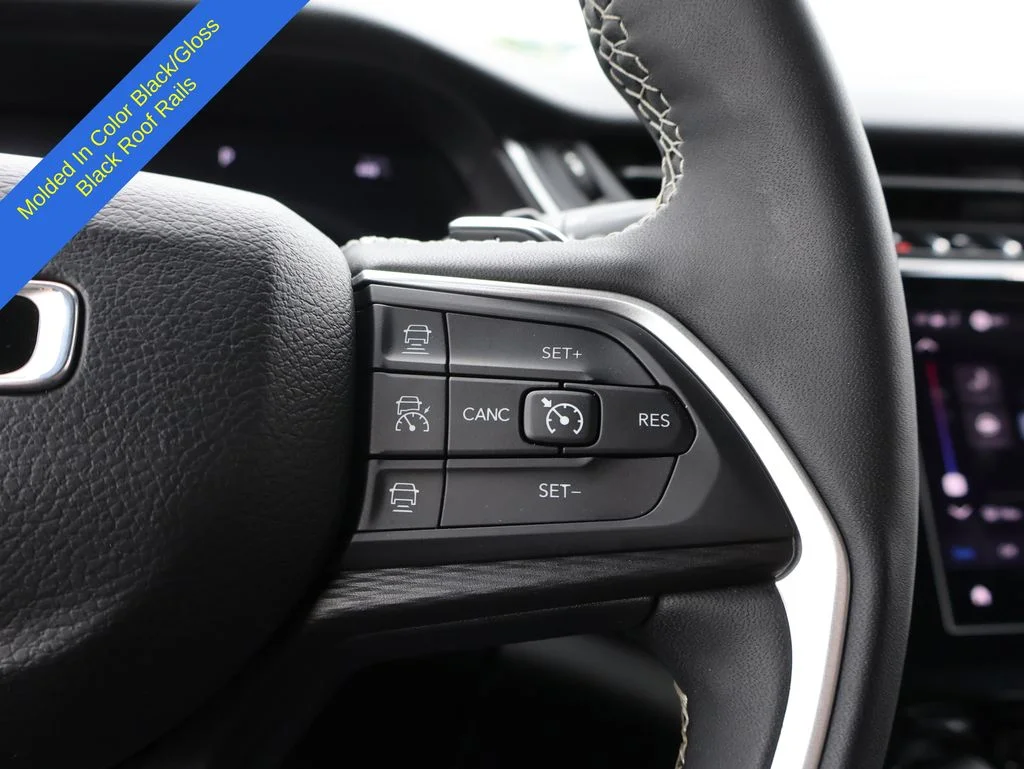 Used 2023 Gray Jeep Altitude X image 29