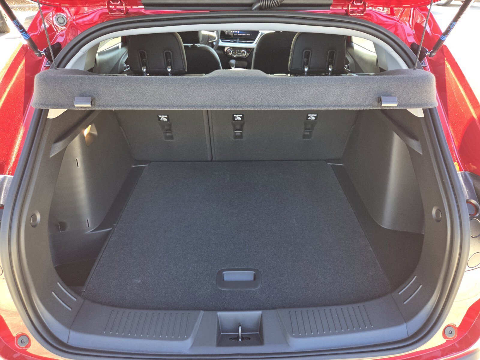 2026 Chevrolet Trax LT - Photo 19