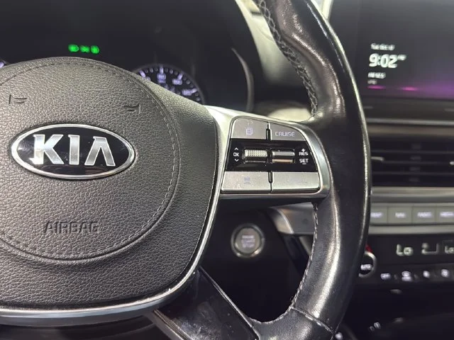 Used 2021 Gray Kia SX image 13