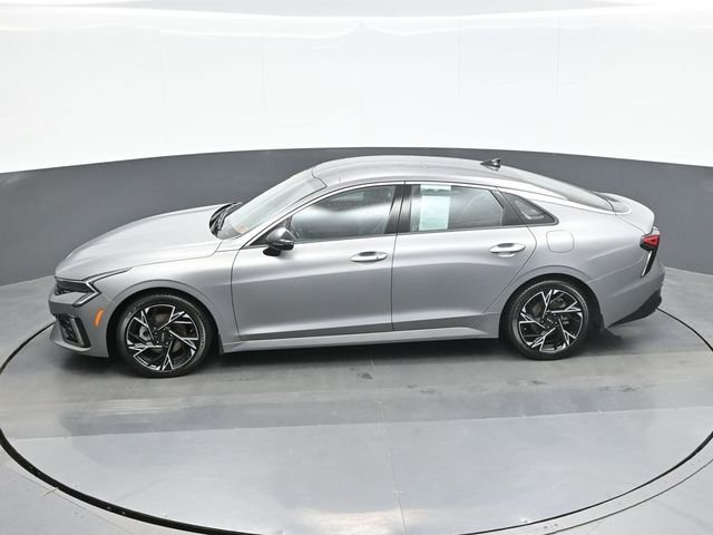 Used 2025 Gray Kia GT-Line image 12
