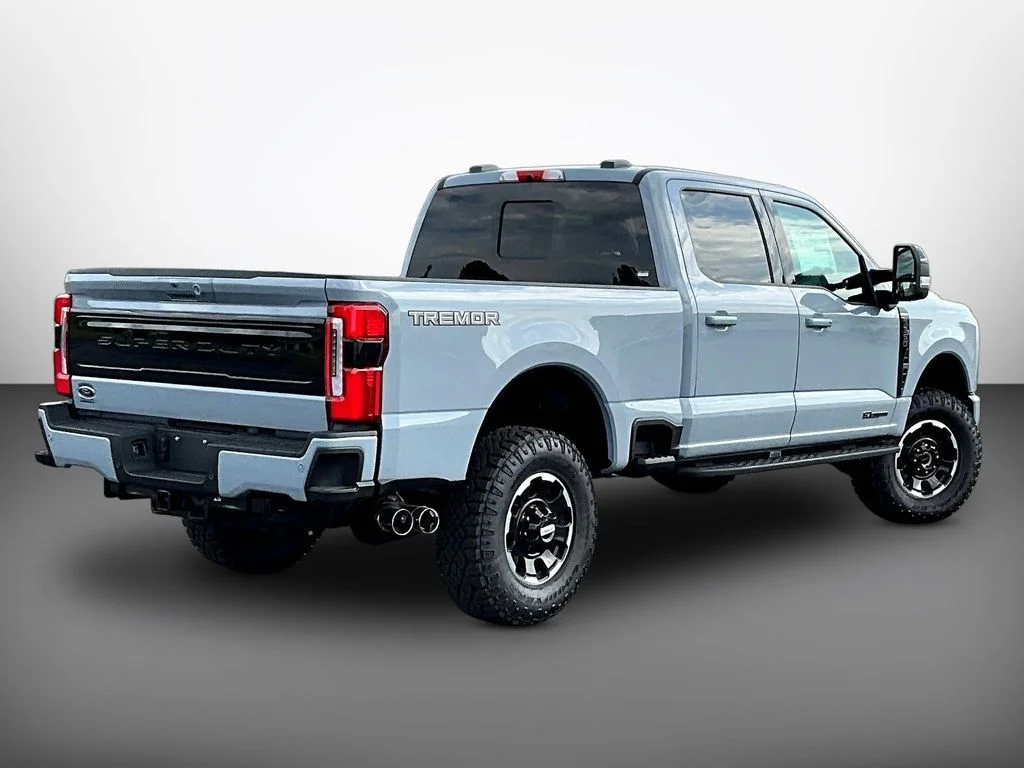 New 2026 Glacier Gray Metallic Tri-Coat Ford F-350® Platinum® image 15