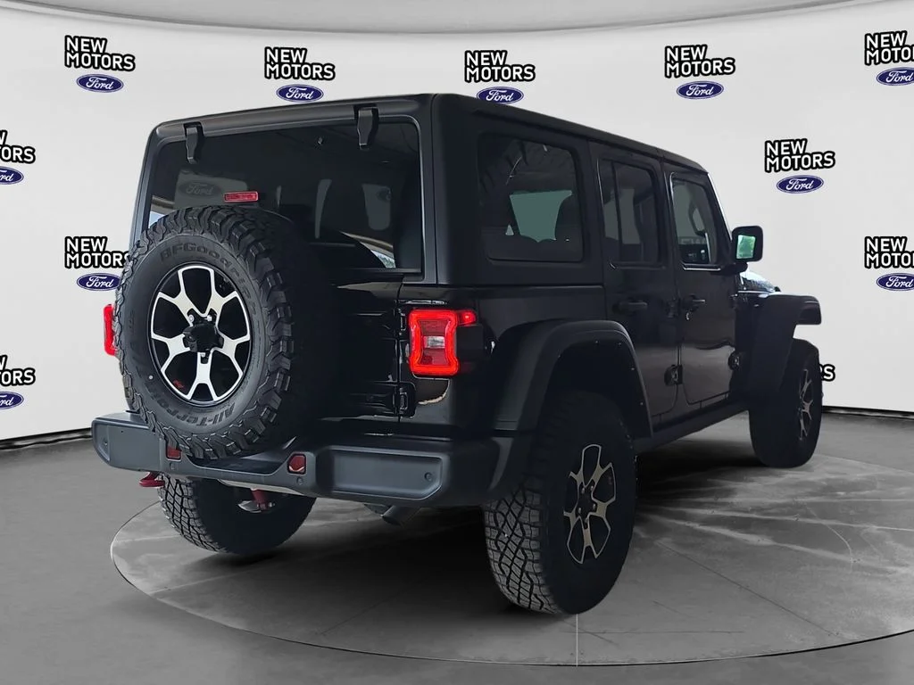 Used 2021 Black Clearcoat Jeep Unlimited Rubicon image 5