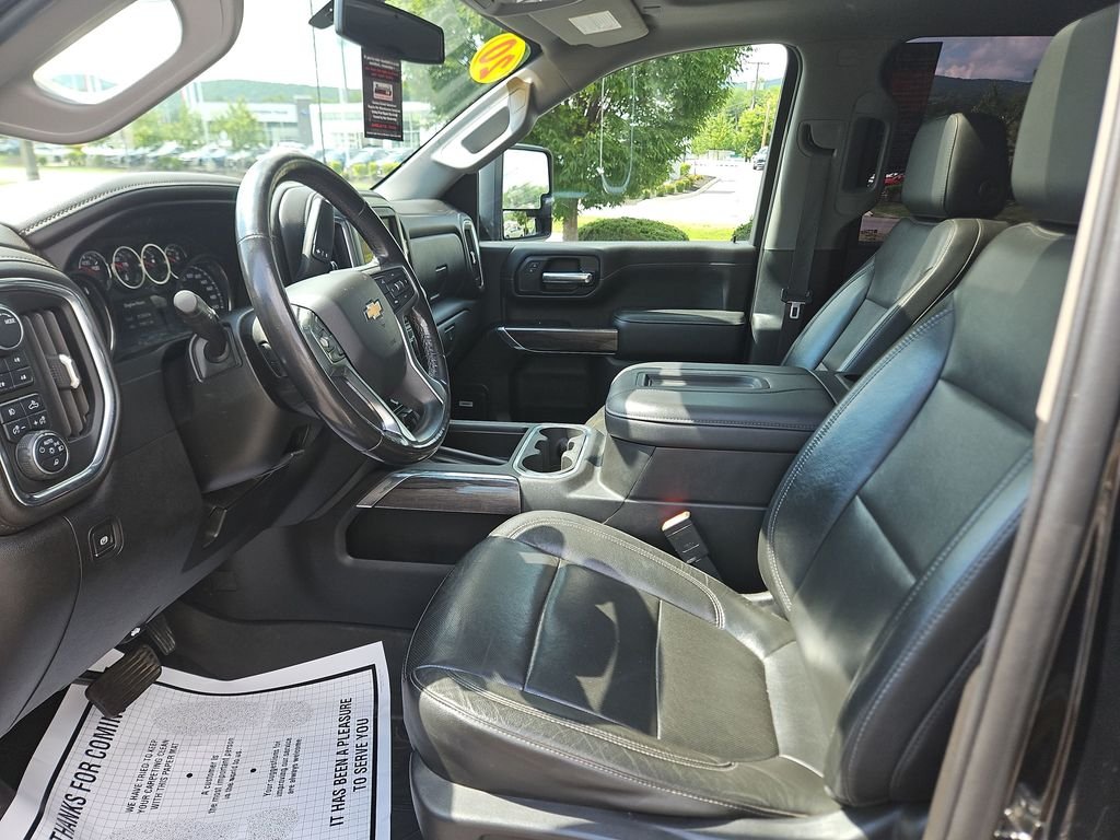 Used 2020 Black Chevrolet LTZ image 10