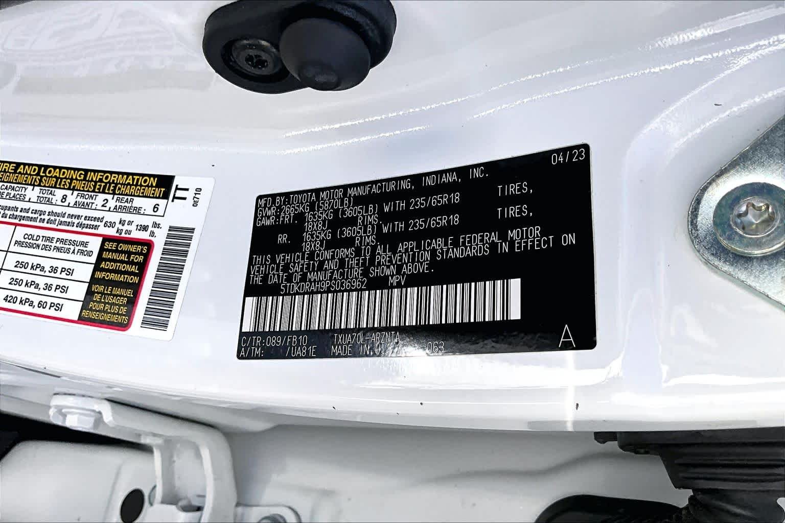 Used 2023 Wind Chill Pearl Toyota LE image 34