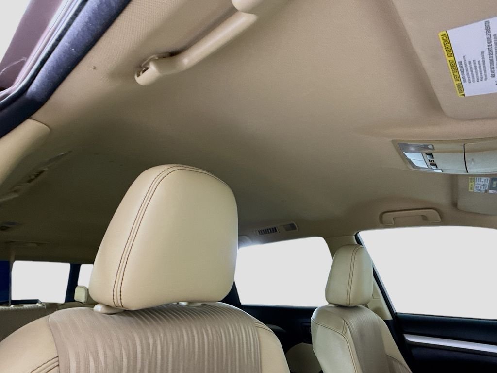 Used 2018 Walnut Toyota LE Plus image 18