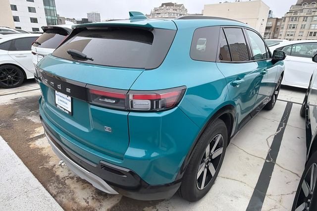 Used 2024  Honda Touring image 7