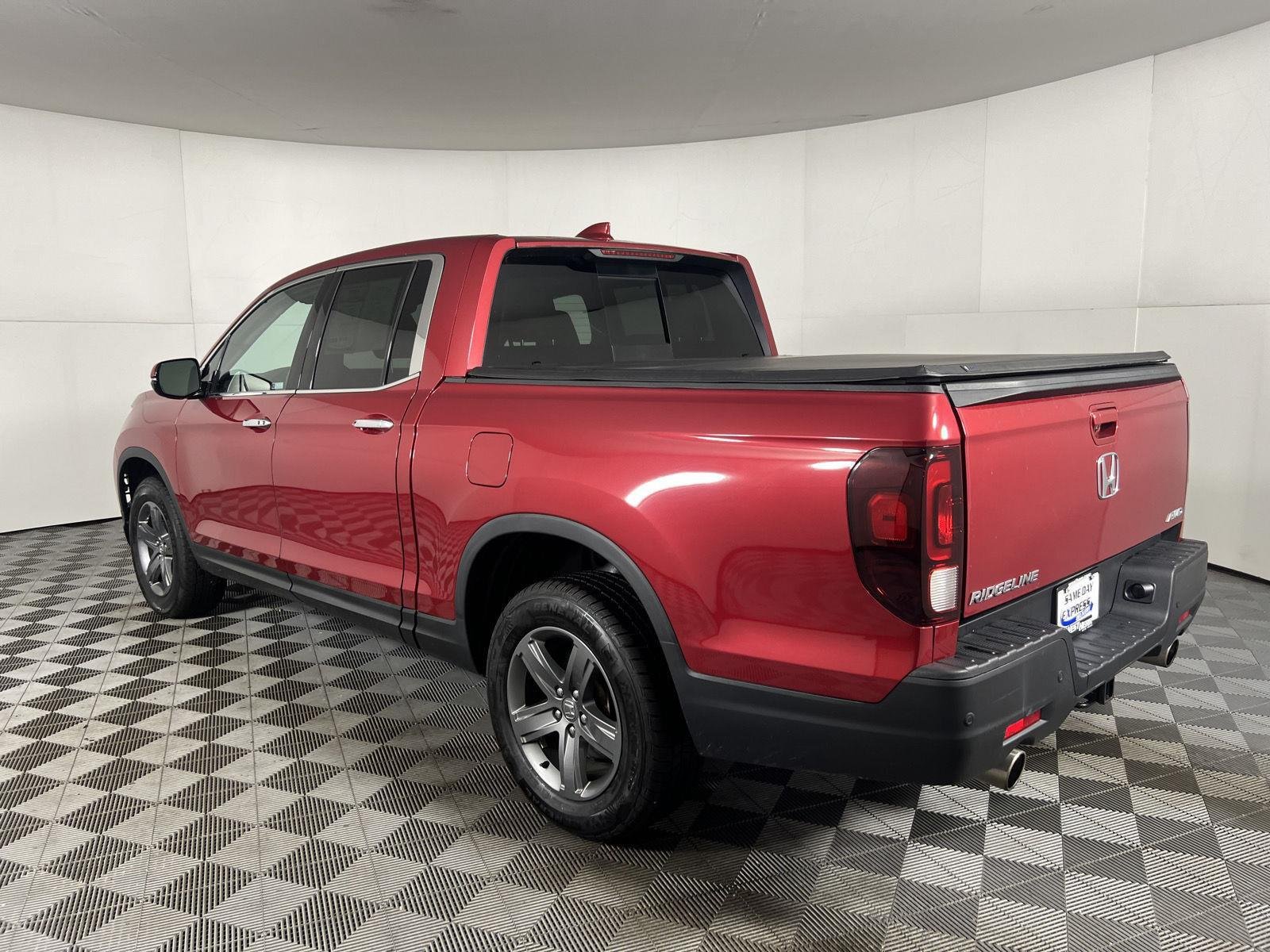Used 2023 Radiant Red Metallic II Honda RTL-E image 6
