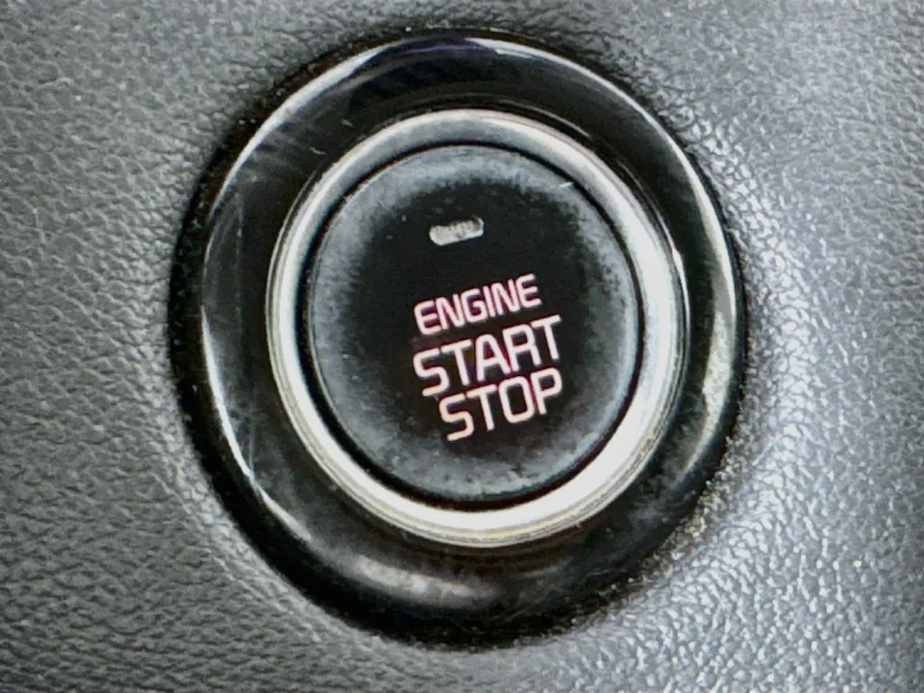Used 2019 Silver Kia EX image 19