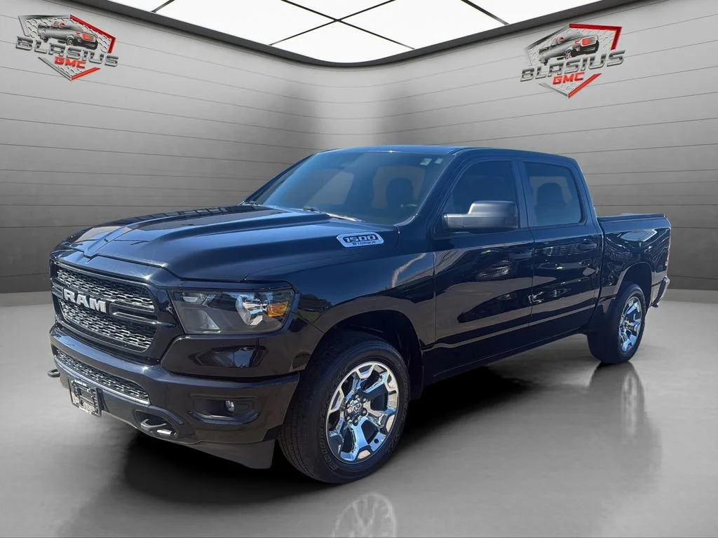 2024 RAM 1500 Tradesman 4x4 Crew Cab 5'7's photo