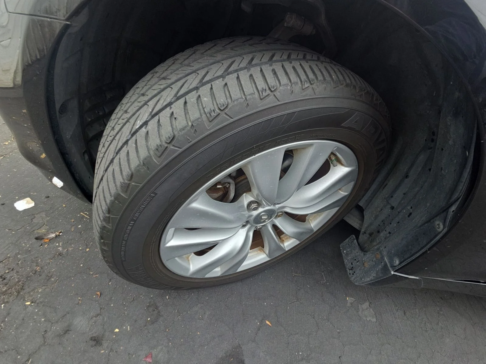 Used 2011 Black Obsidian INFINITI Base image 10