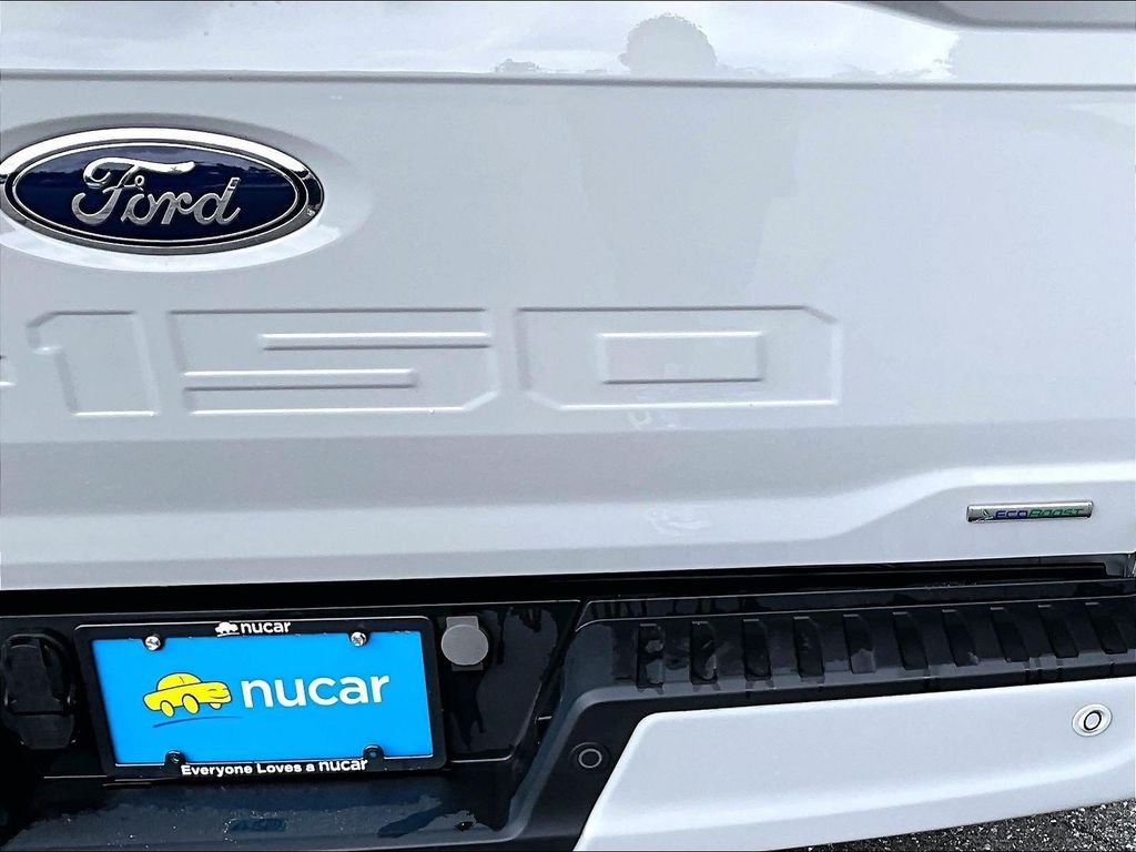Used 2023 White Ford XLT image 28