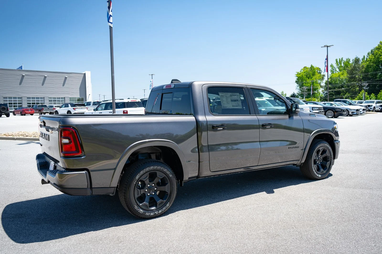 New 2026 Granite Crystal Metallic Clearcoat RAM Big Horn/Lone Star image 10